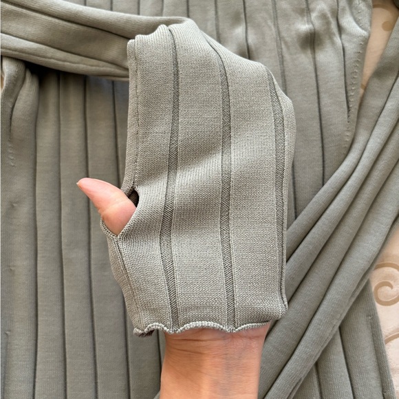 Dion Lee gray sleeve dress - Picture 6 of 9